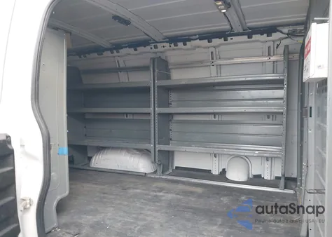 2018 Chevrolet Express 2500 Work Van from USA, damaged, VIN 1GCWGAFG2J1178424